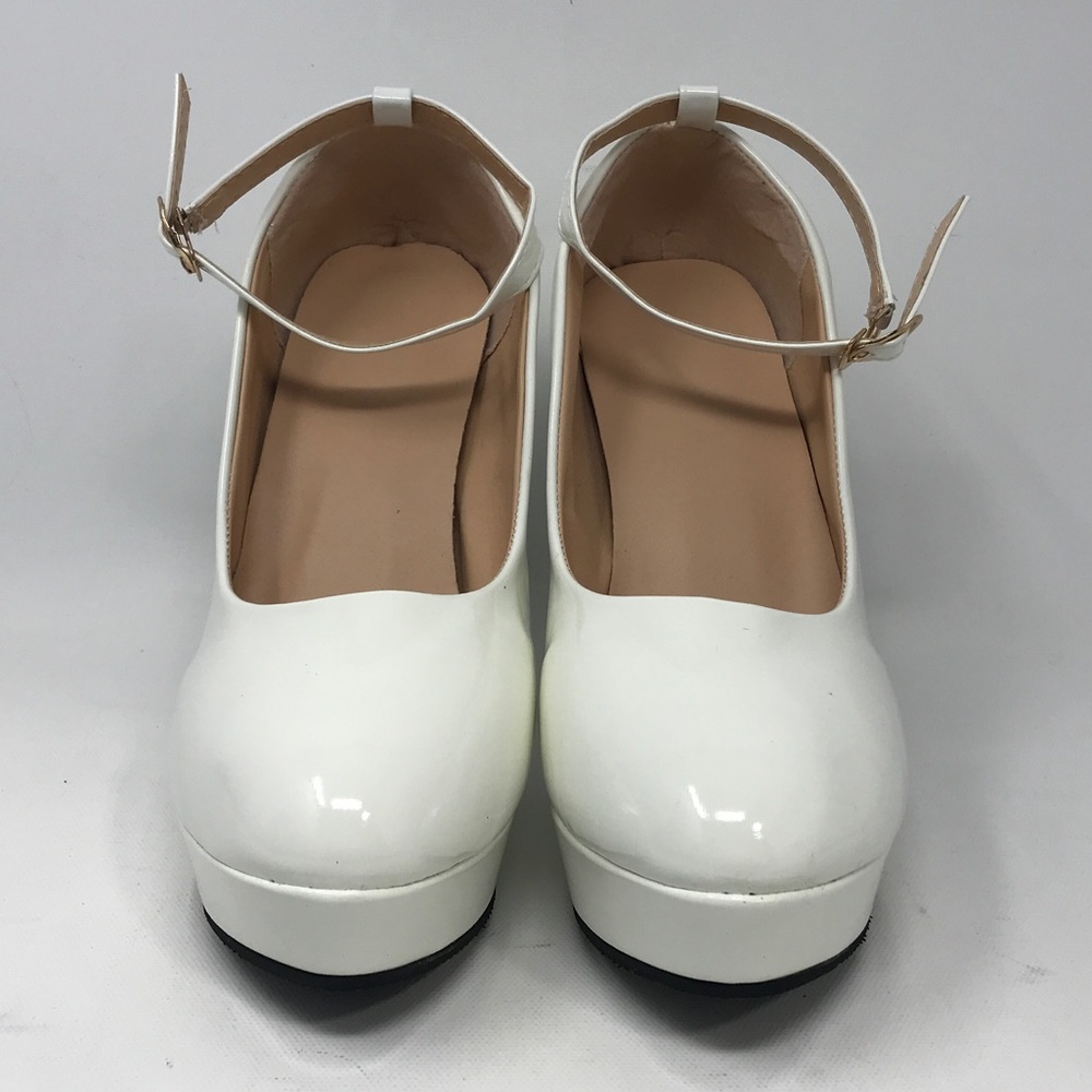 WUIWUIYU Cosplay Platform Ankle Strap Stiletto Heel, Women's Size 7 - White - Picture 3 of 14